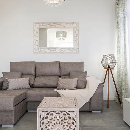 Betty's By Alma Dom wakacyjny *