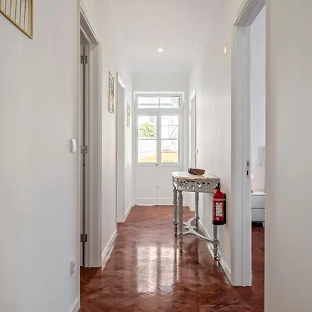 Betty's By Alma Funchal (Madeira)