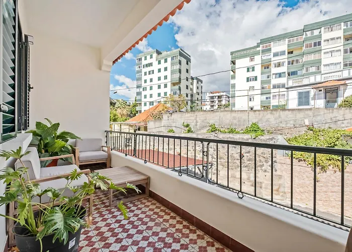 Betty's By Alma Tatil Evi Funchal