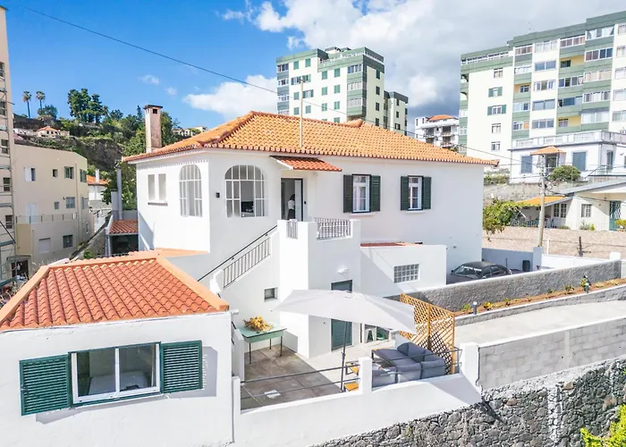 別荘 Betty's By Alma *