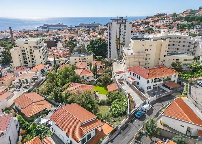 別荘 Betty's By Alma